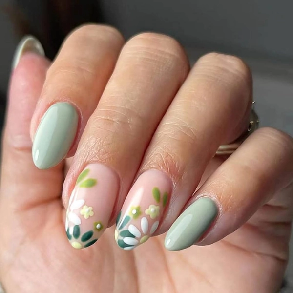 Simple-Summer-Green-Almond-Nails-Floral