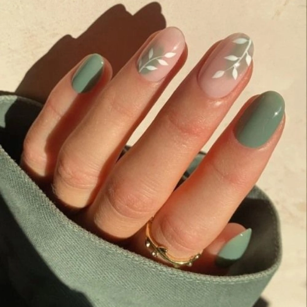 Simple-Summer-Green-Almond-Nails-Sage