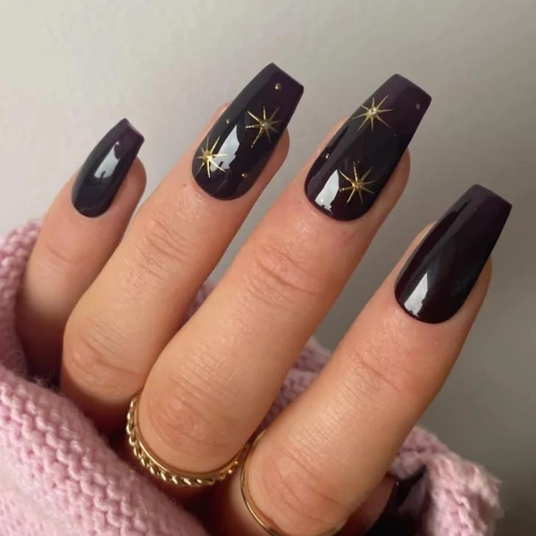 Stunning-Fall-Nail-Designs-Midnight-Black