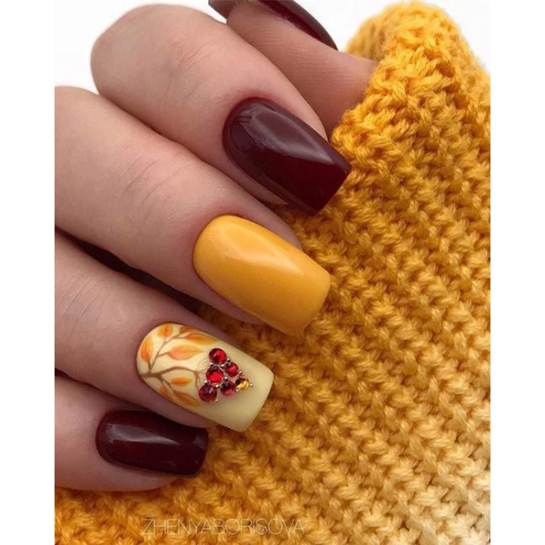 Stunning-Fall-Nail-Designs-Mustard-Yellow