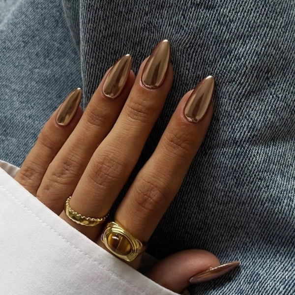 almond-fall-nails-Metallic-Bronze