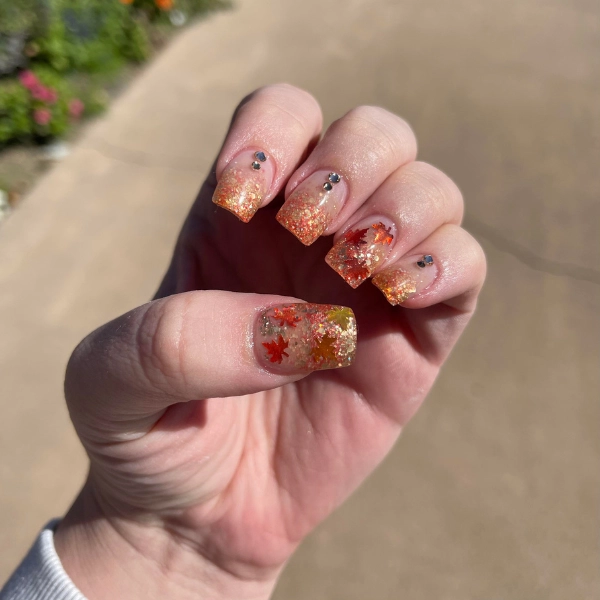 autumn-leaves-fall-nail-Golden-Glitter