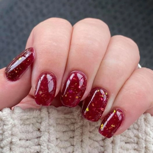 autumn-leaves-fall-nail-Vivid-Reds