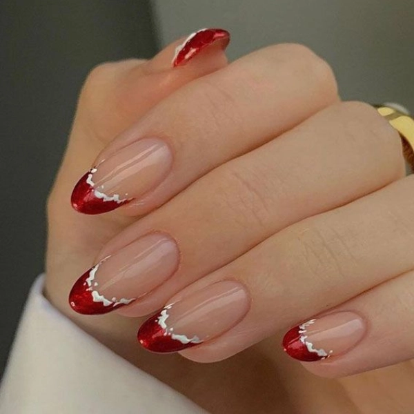 christmas-nails-Festive-French