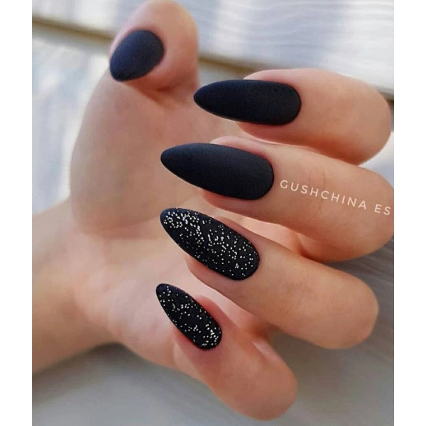 dope-nail-Almond-Matte-Finish