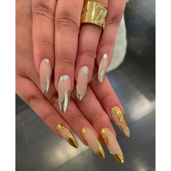 dope-nail-Almond-Metallic-Accents