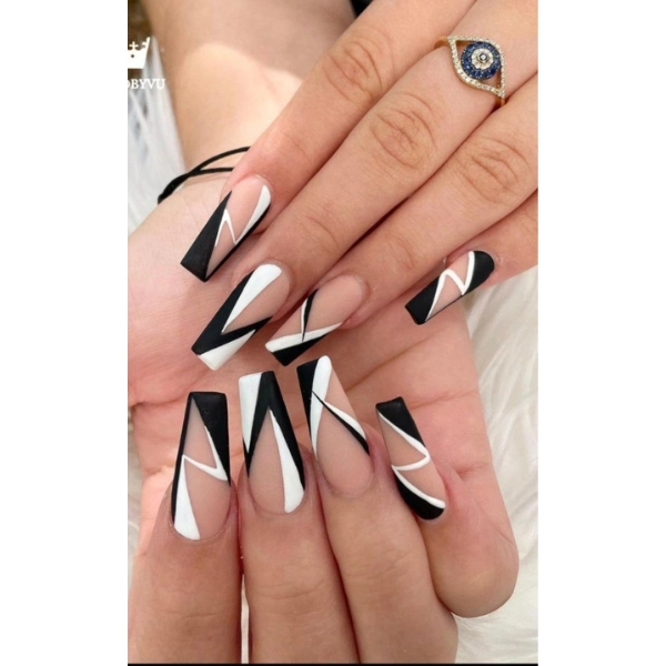 dope-nail-classic-Abstract-Art