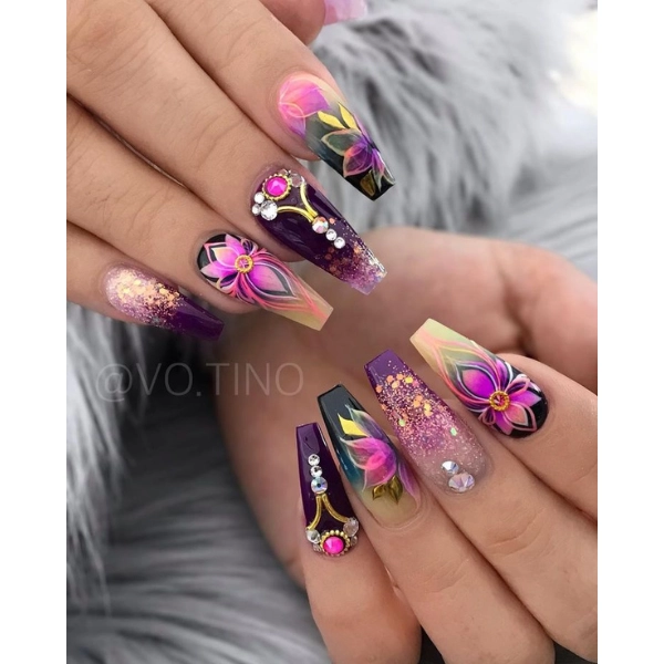 dope-nail-designs-Floral-Delights