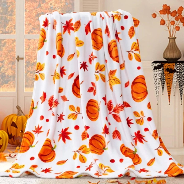 fall-decoration-Cozy-Fall-Throws