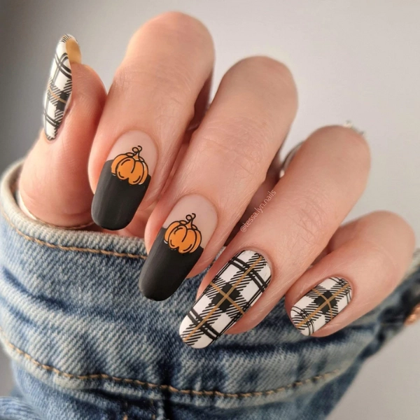 fall-nail-design-Plaid-Perfection