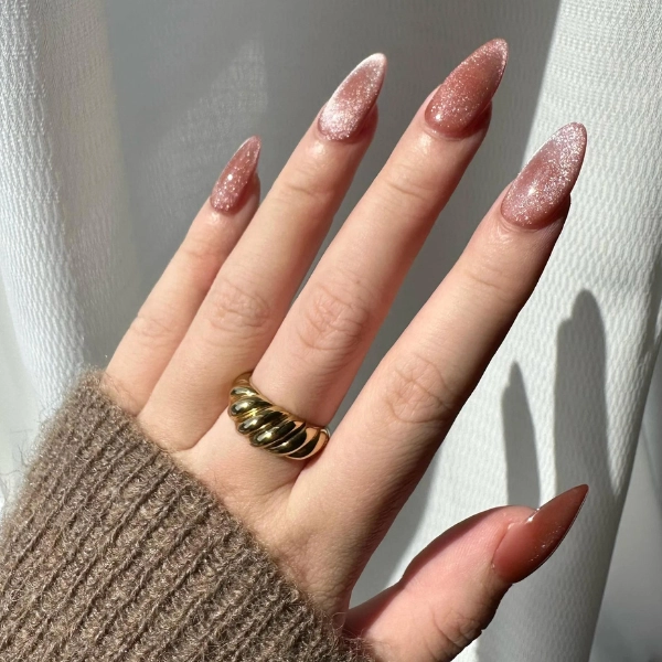 fall-nail-gel-Hazelnut-Hues