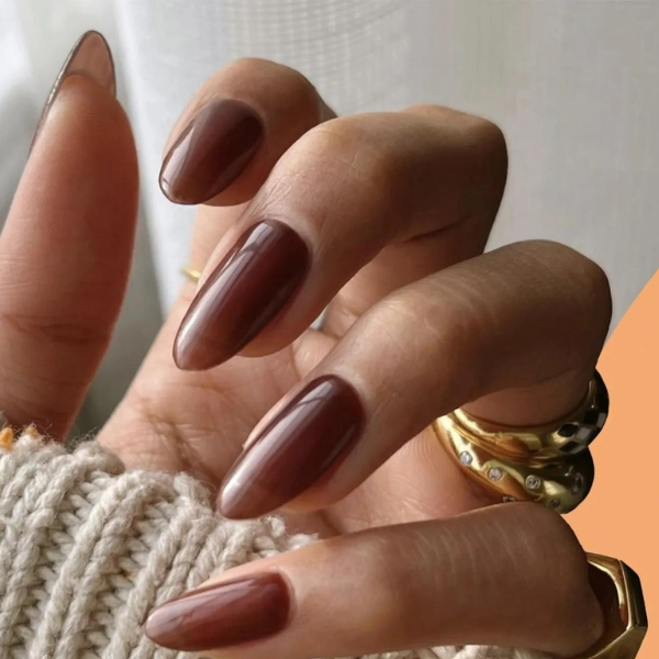 fall-nail-gel-Taupe-Trend