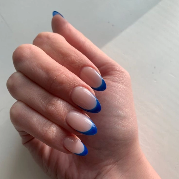 french-tip-almond-nails-Blue-Tips