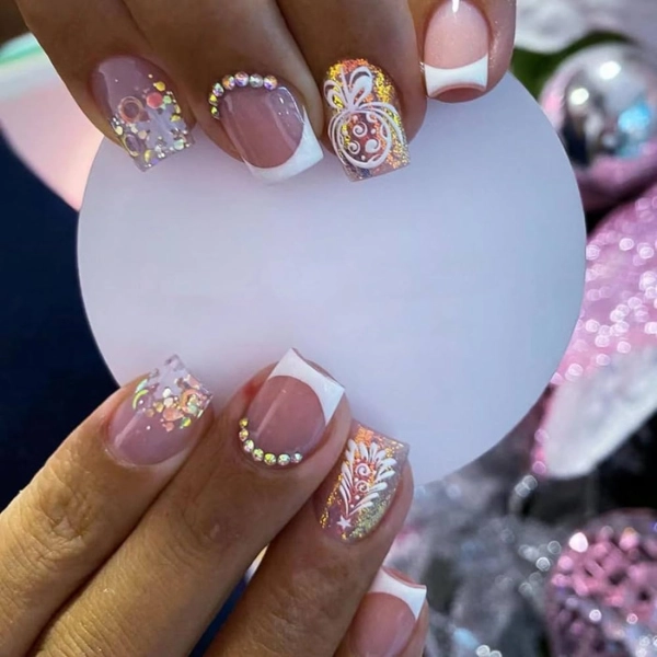 french-tip-nails-short-square-Crystal-Embellishments