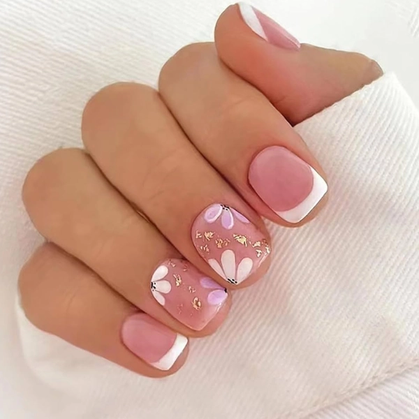 french-tip-nails-short-square-Floral-Designs