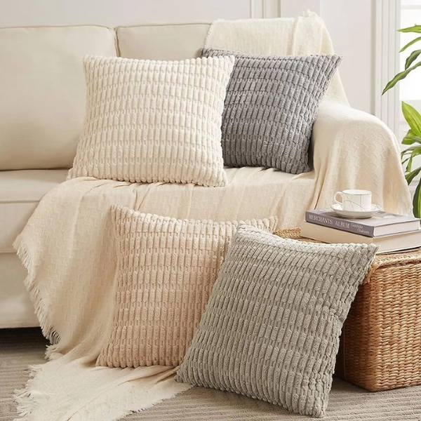 home-decor-living-room-budget-Throw-Pillows