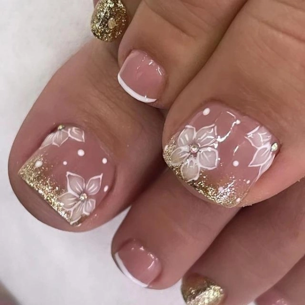 pedicure-ideas-pink-french-tips-Foil-Accents