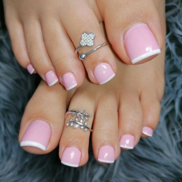 pedicure-ideas-pink-french-tips-Pastel-Pink-Tips