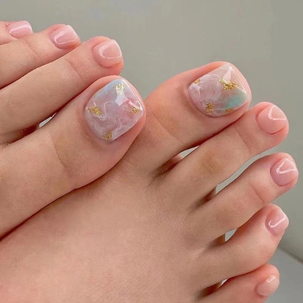 pedicure-ideas-pink-french-tips-Pink-Marble-Tips