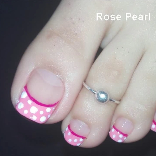 pedicure-ideas-pink-french-tips-Polka-Dot-Tips