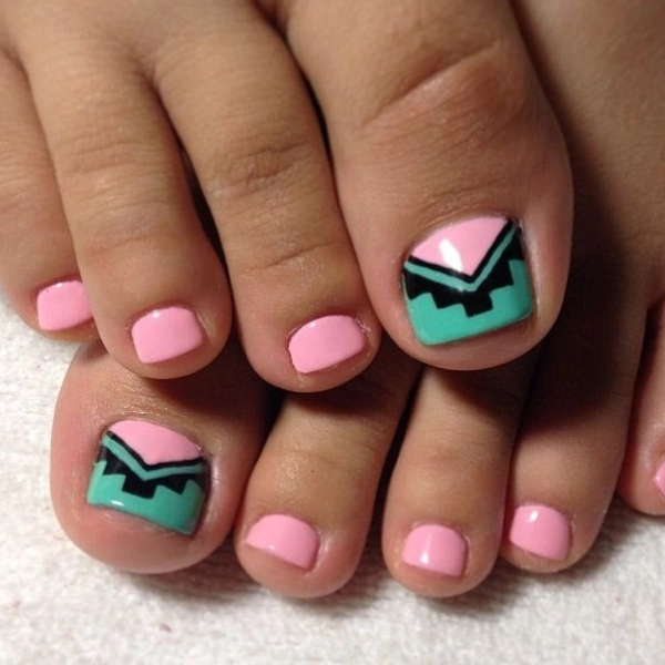 pedicure-ideas-pink-french-tips-Tribal-Patterns