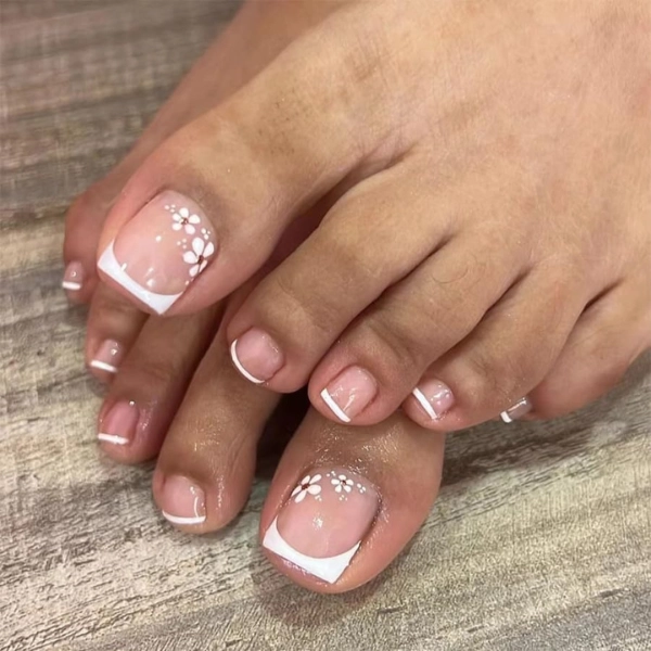 pedicure-ideas-white-toenails-Floral-French-Tips