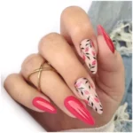 pink-nails-almond