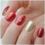 simple-classy-Christmas-nails