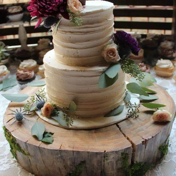 Tree Trunk Cake Stand