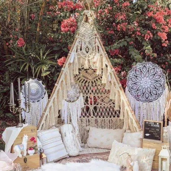  Teepee Altar