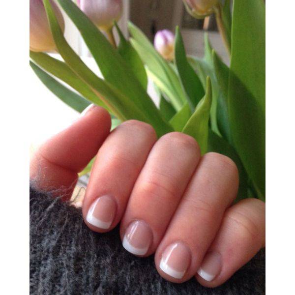 Super Short French Manicure