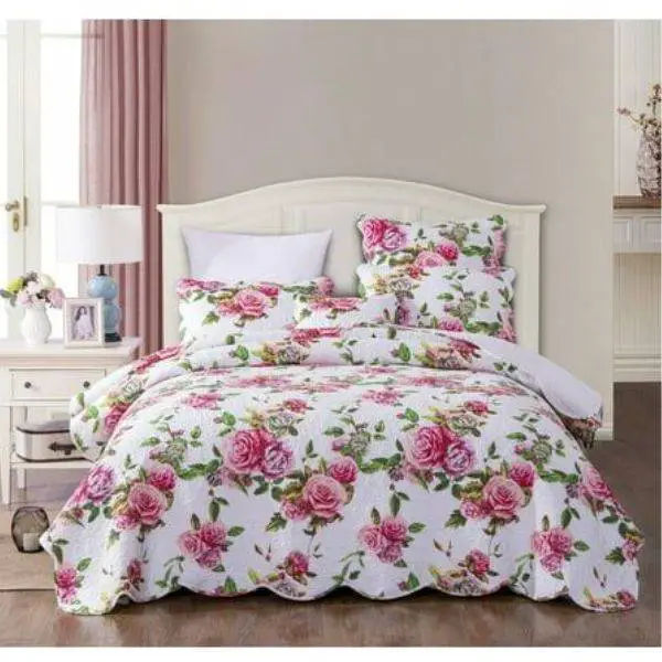  Pink Floral Bedspread