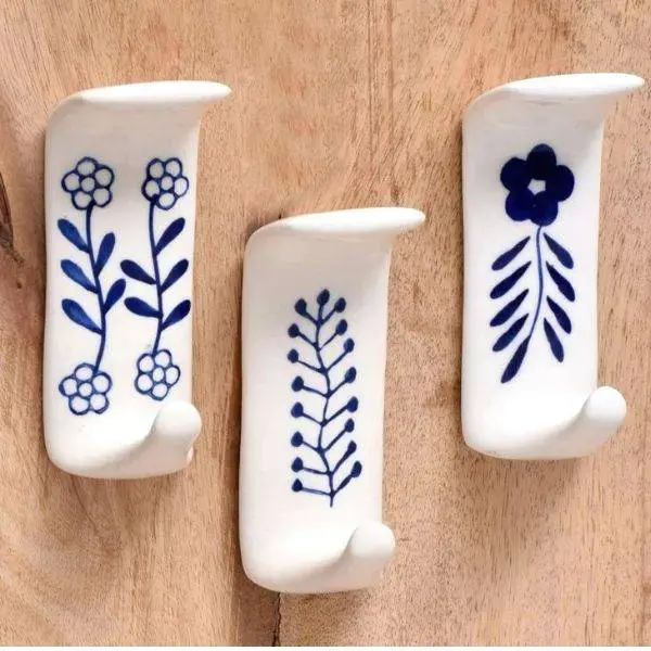  Clay Wall Hooks