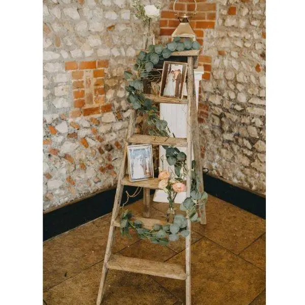  Rustic Ladder Decor