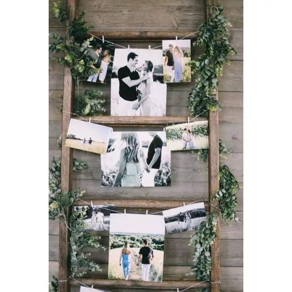  Rustic Picture Display