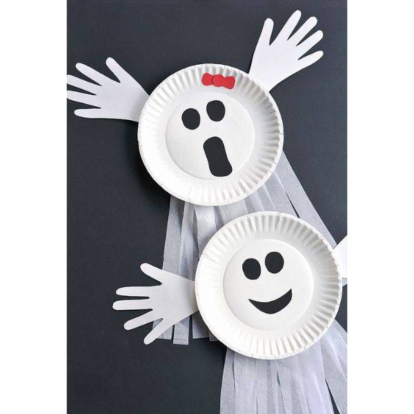  Paper Plate Ghosts