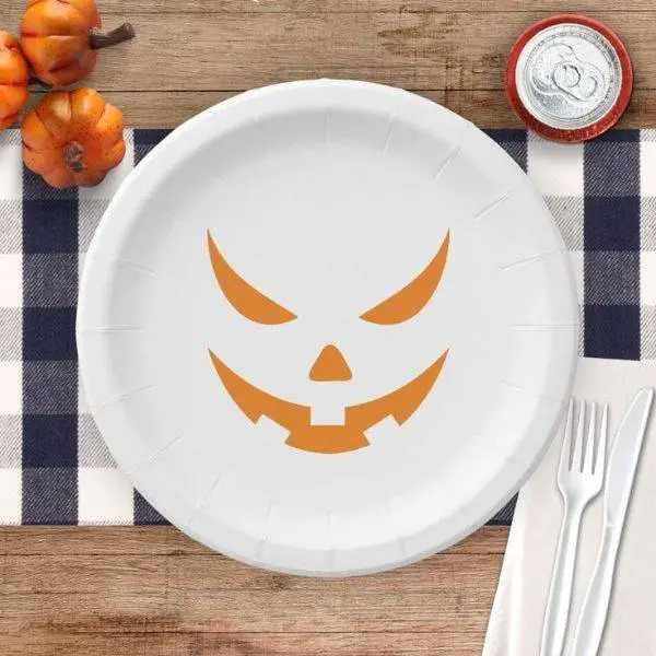 Jack-o'-Lantern Paper Plates