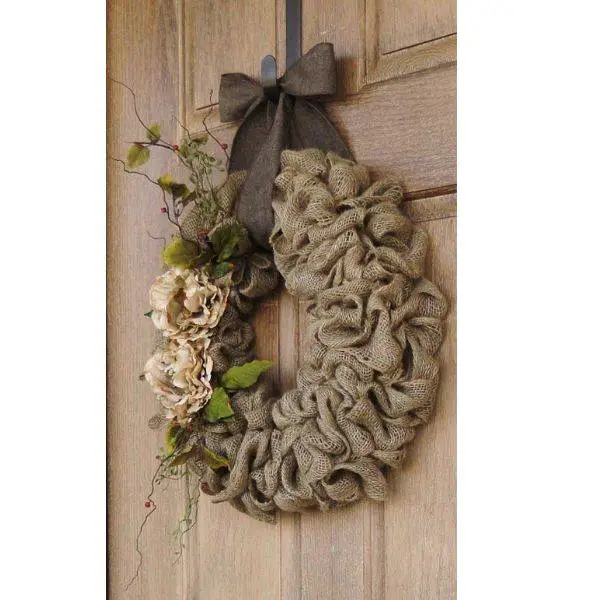 DIY Burlap Wreath