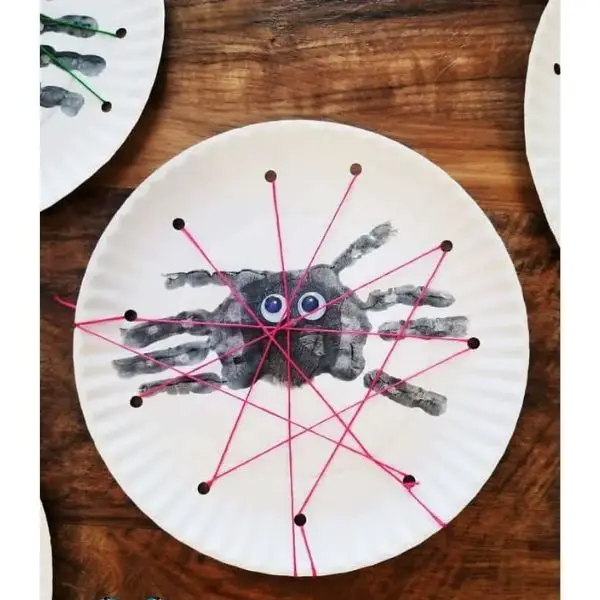  Spider Handprint Plate