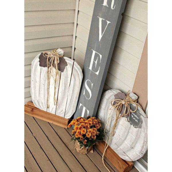 DIY Pallet Wood Pumpkins