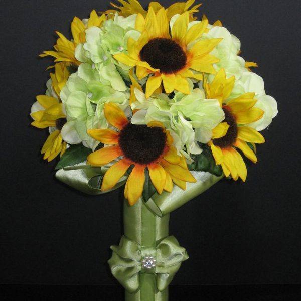 . Sunflower and Green Hydrangea Bouquet.