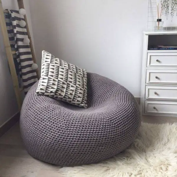  Knit Poufs