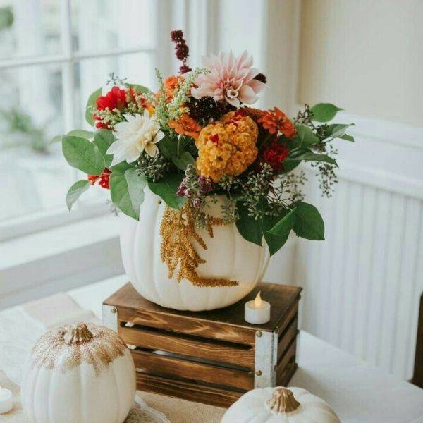  DIY Pumpkin Vases