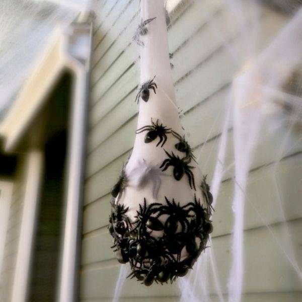 DIY Spider Egg Sacks