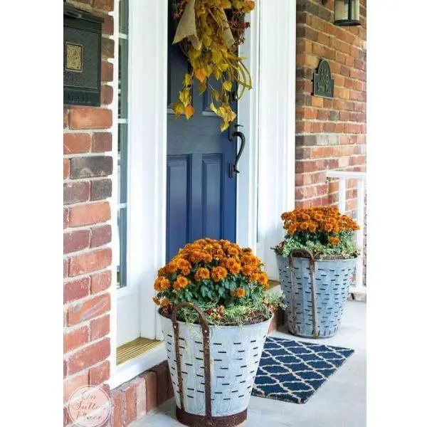  Vintage Metal Buckets