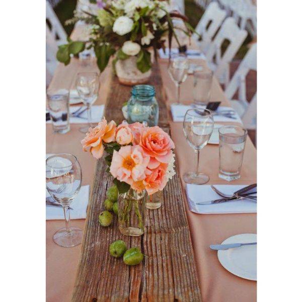  Long Tables with Rustic Wood Runners